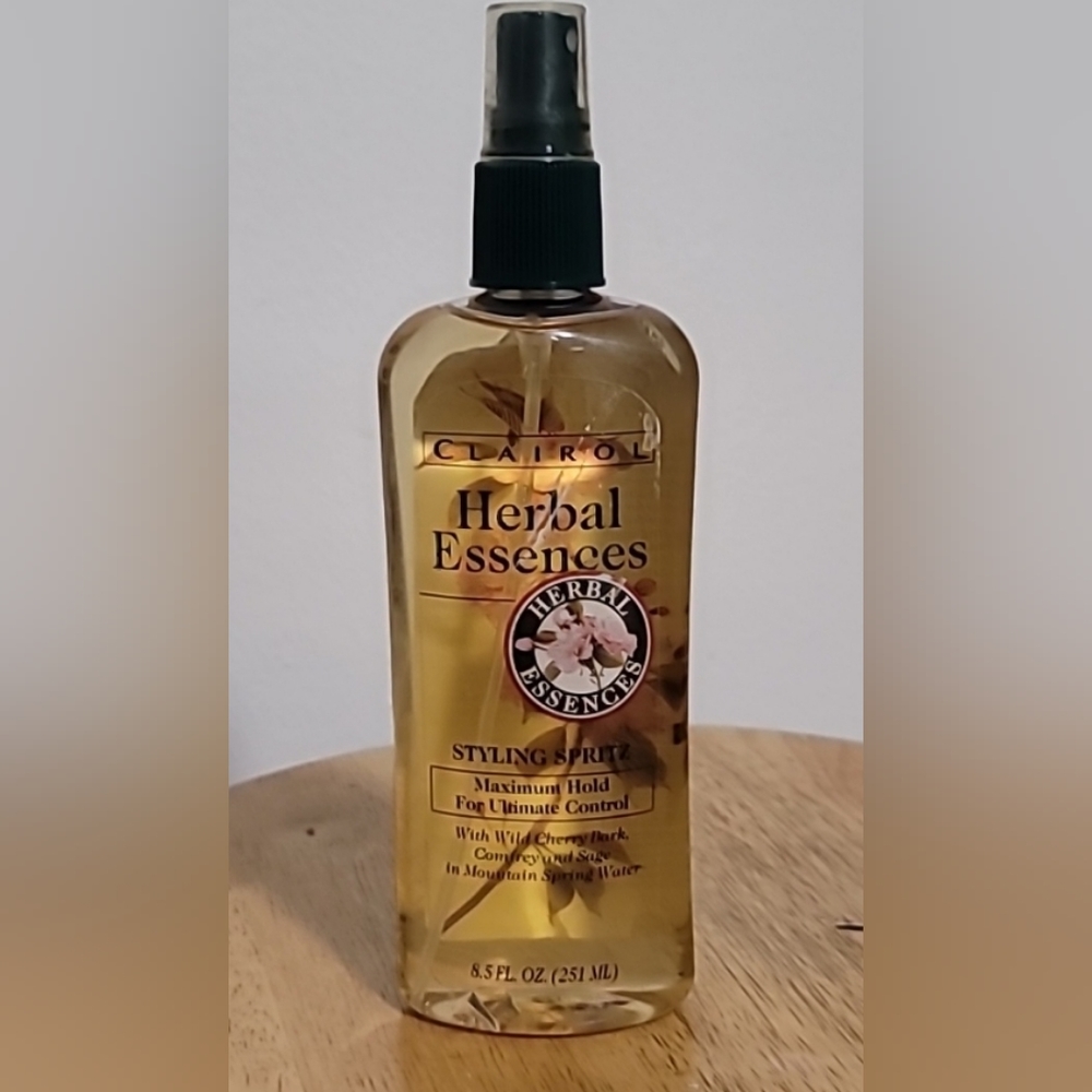 Clairol Herbal Essences Styling Spritz Maximum Hold For Ultimate Control